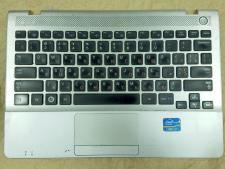Верхня частина Samsung&nbsp;NP300U1A